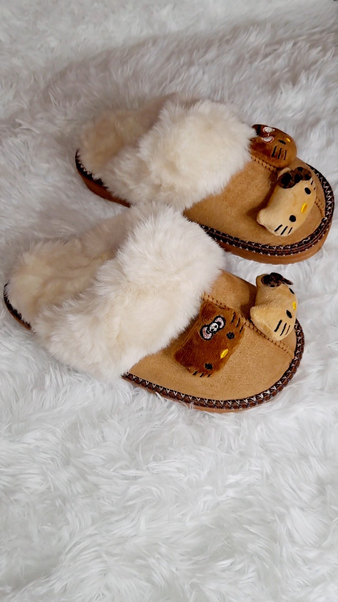 🐱🧁Sweet Furry Slippers🧸💗