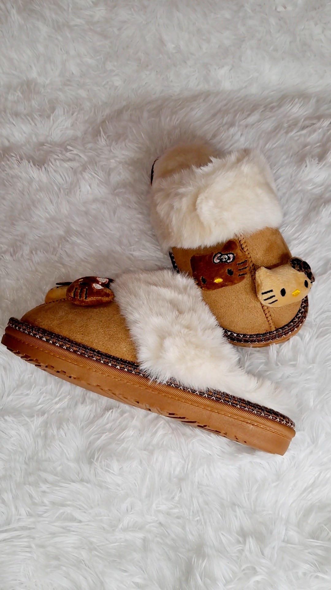 🐱🧁Sweet Furry Slippers🧸💗