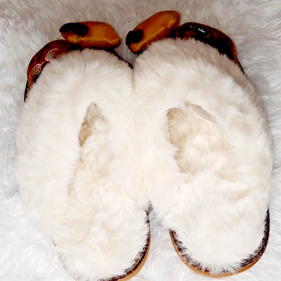 🐱🐾Sweet Furry Slippers🐾